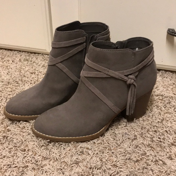 Express Shoes - Booties